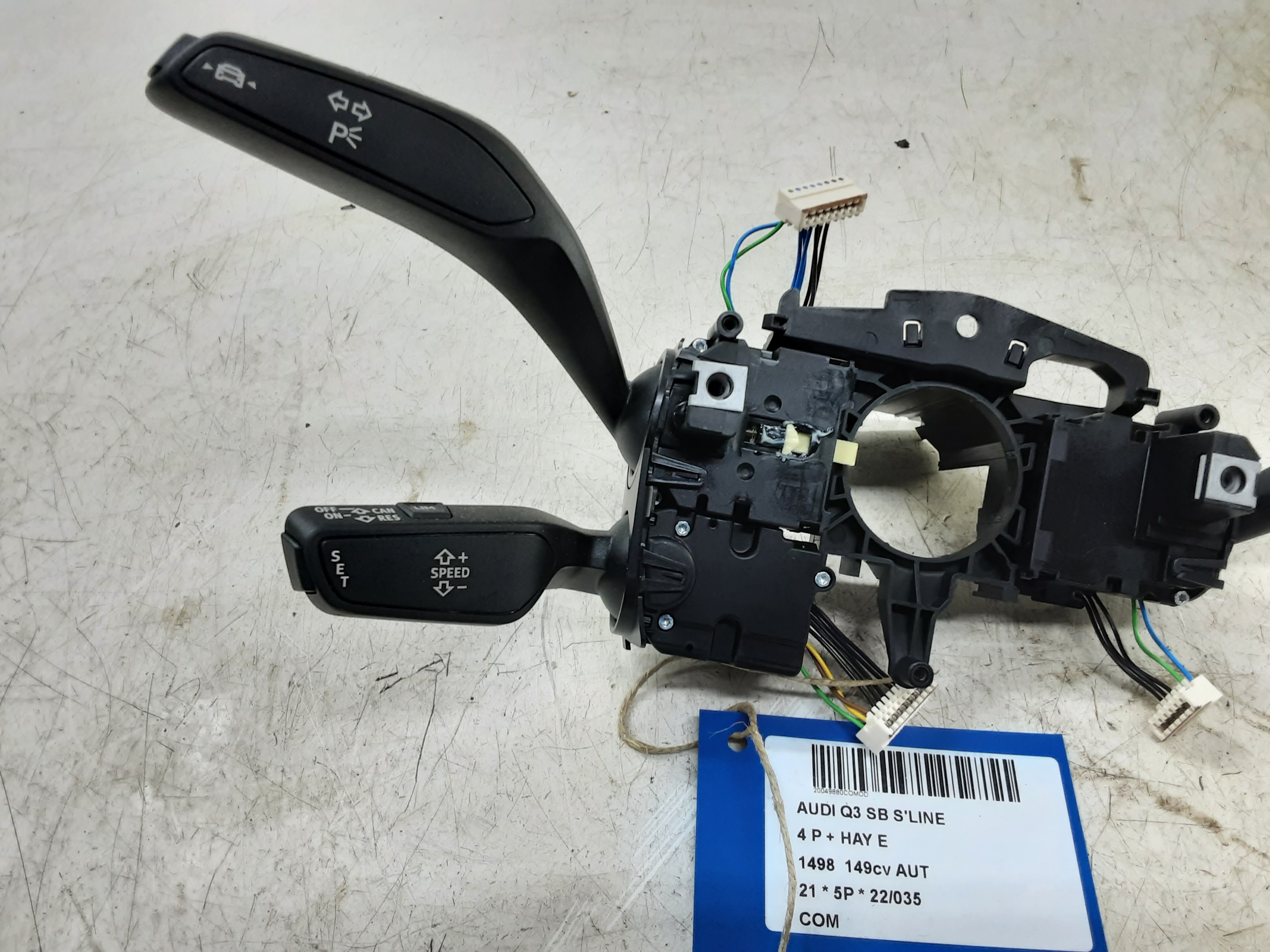 COMMODO Audi Q3 11/18+