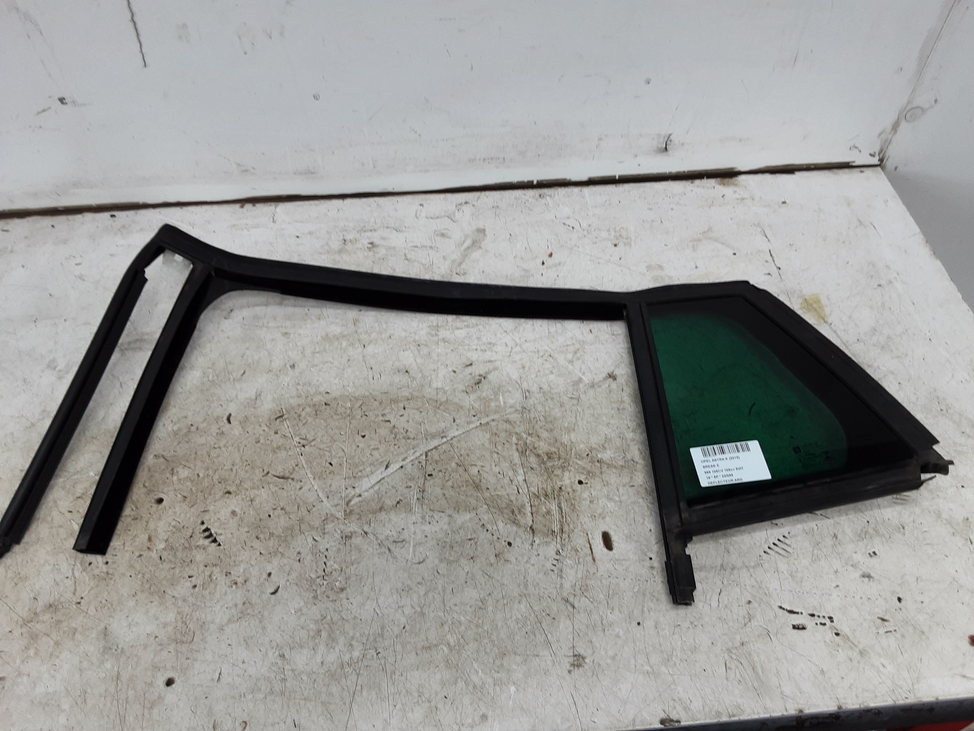 ZIJRUIT ACHTER LINKS Opel ASTRA K 8/15 - 8/19 5P/D