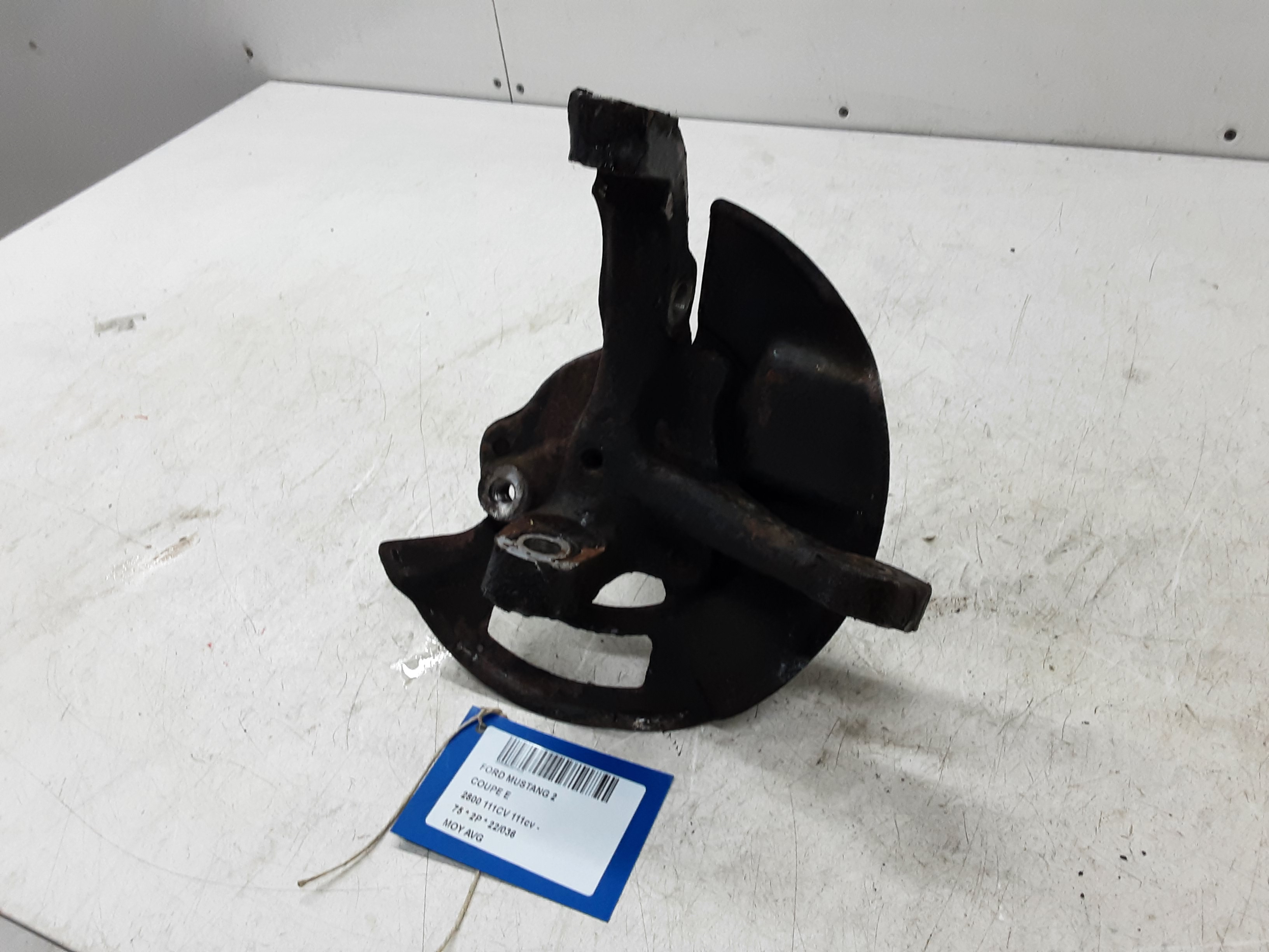 WIELNAAF VOOR LINKS Ford MUSTANG 2 1974-1978