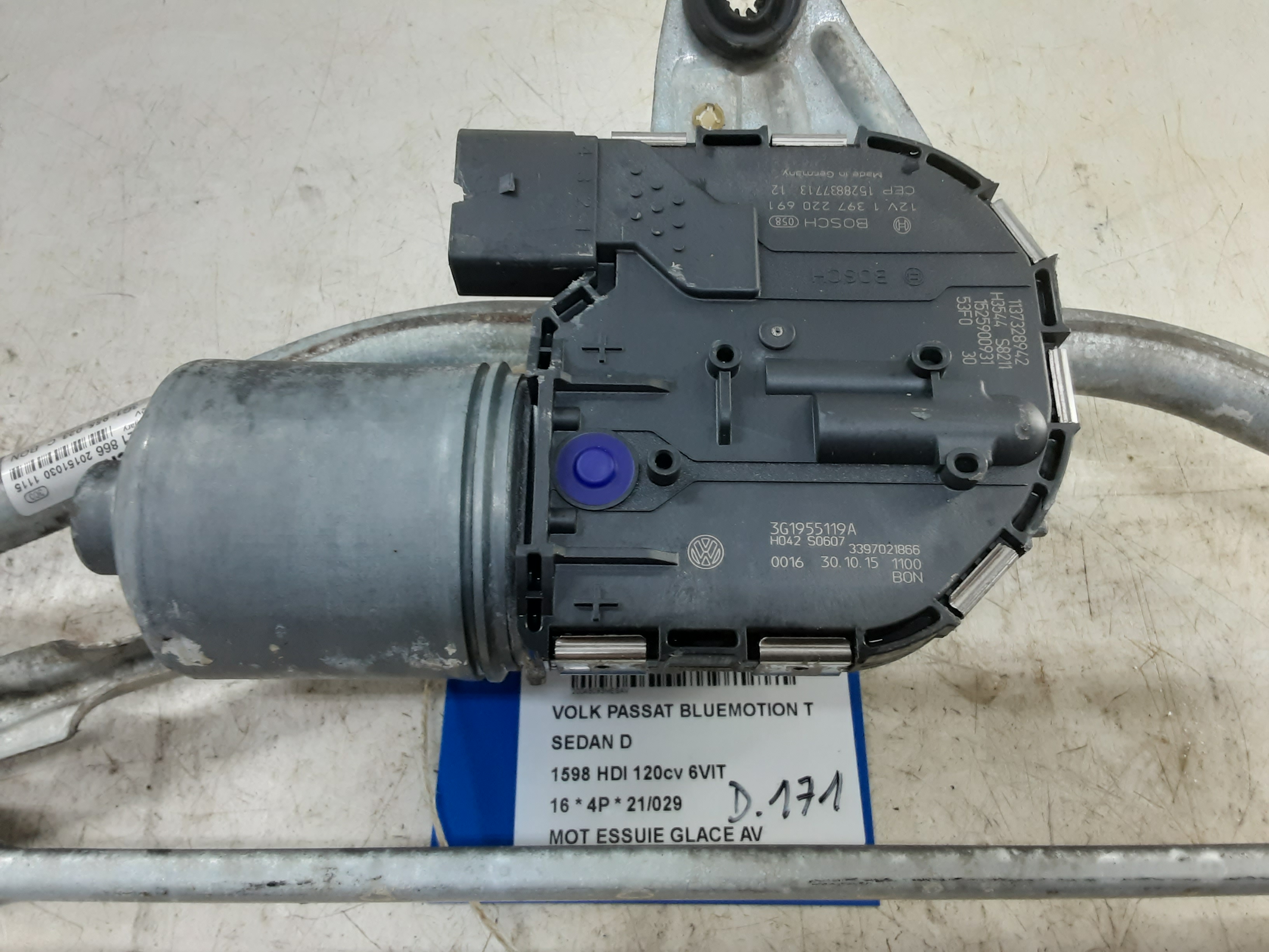 MOTOR RUITENWISSERS VOOR Vw PASSAT 11/14 - 19