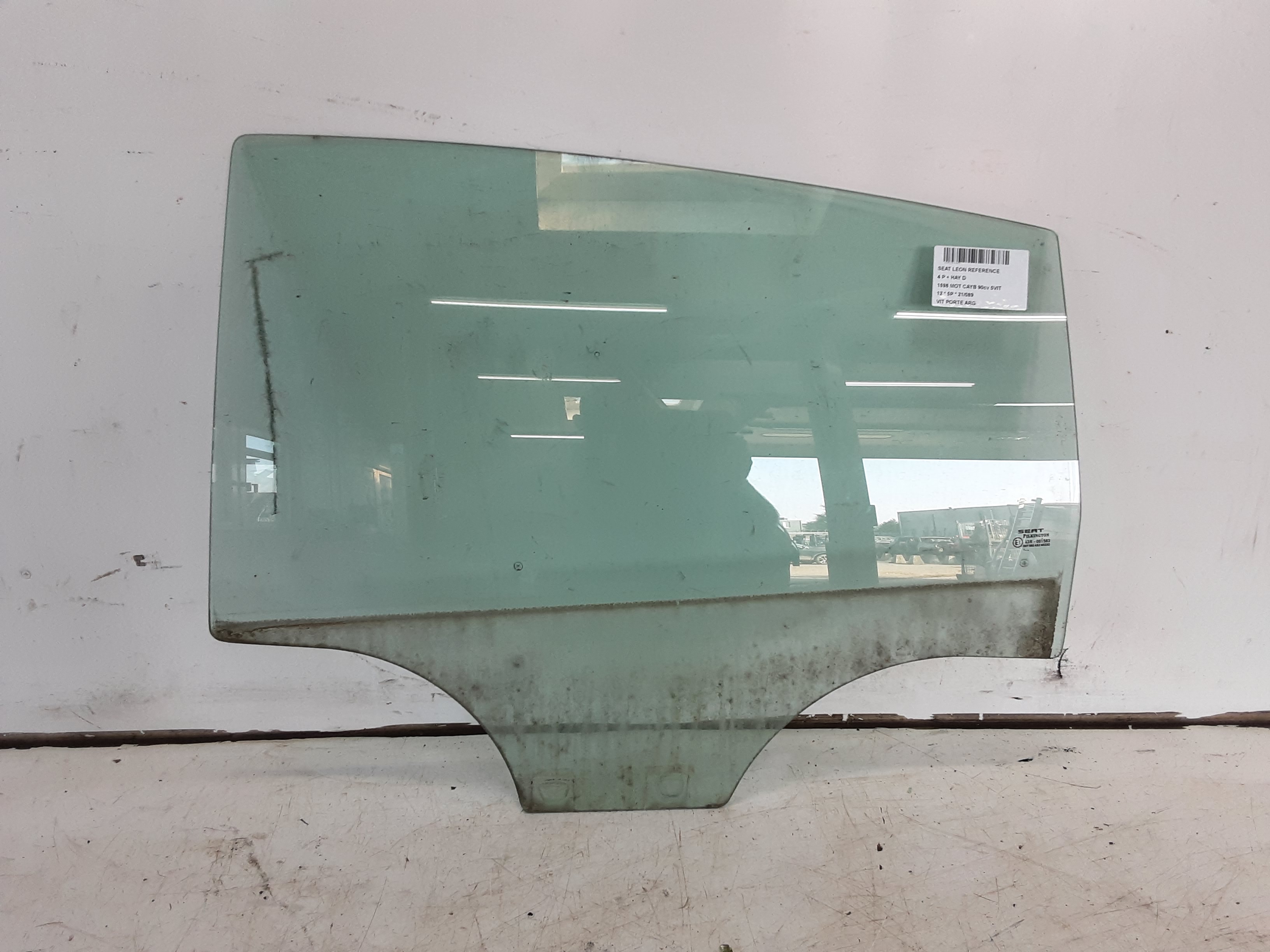 RUIT ACHTER LINKS Seat LEON (2) (1P)  9/05 - 12