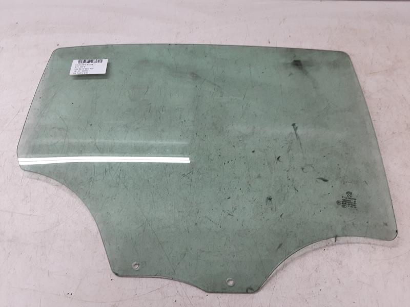 VITRE DE PORTE ARRIERE DROITE Peugeot 208 8/15 - 20
