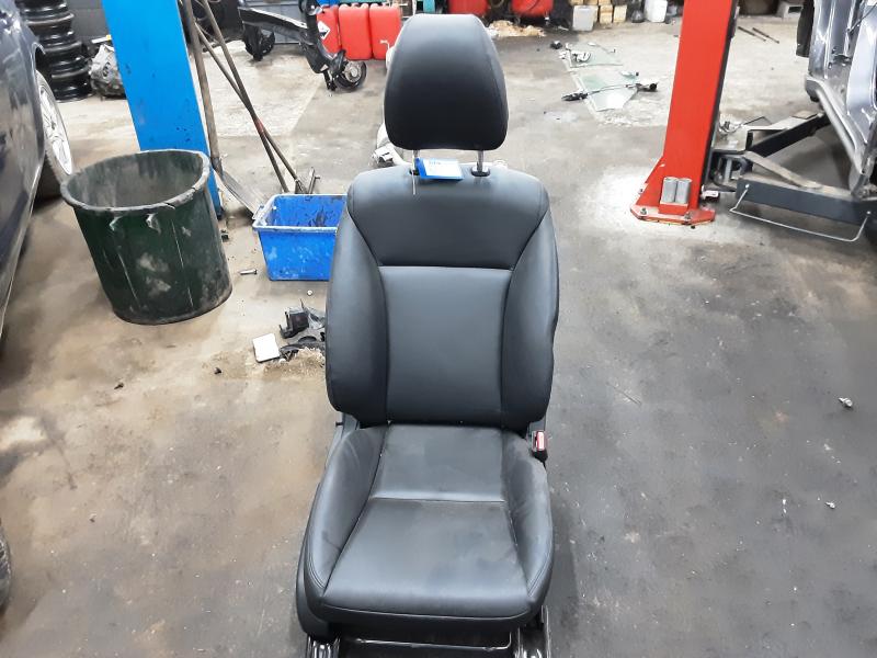 VORDERER RECHTER SITZ Honda HRV 9/15 - 10/18