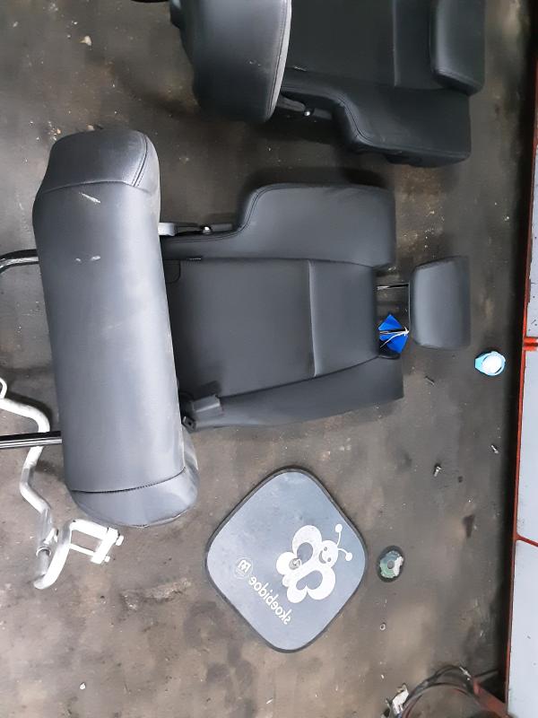 STOEL ACHTER Honda HRV 9/15 - 10/18