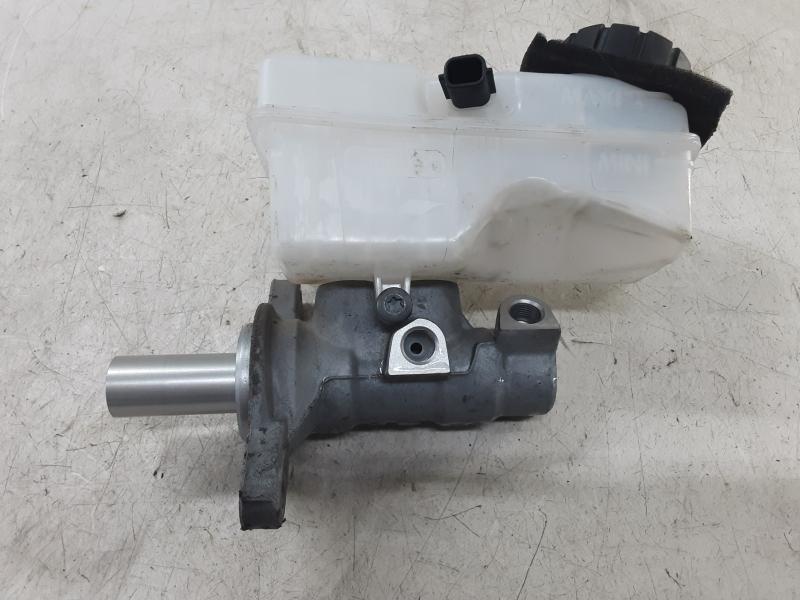 HOOFDREMCILINDER Dacia DOKKER 3/12+