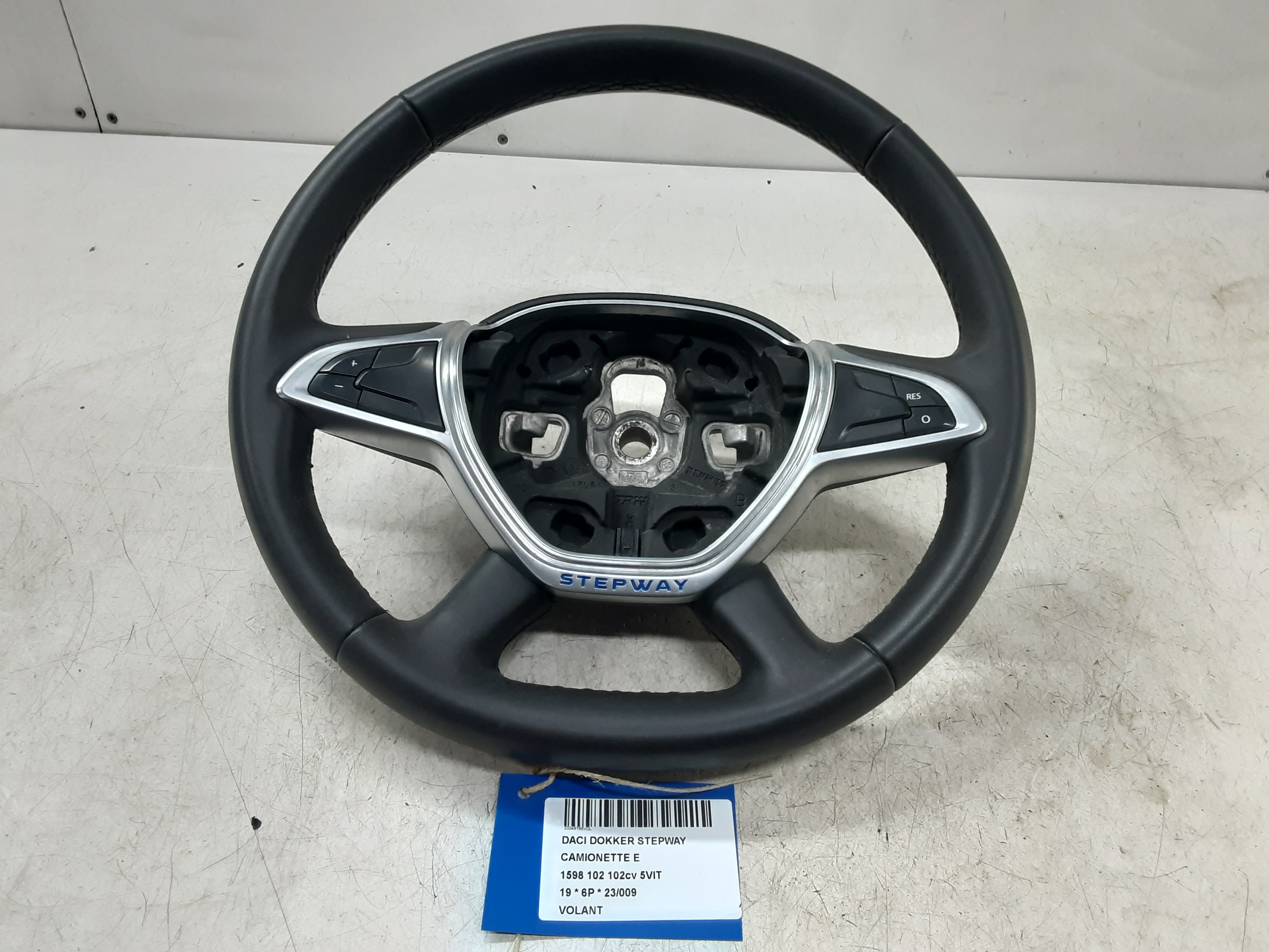 VOLANT Dacia DOKKER 3/12+