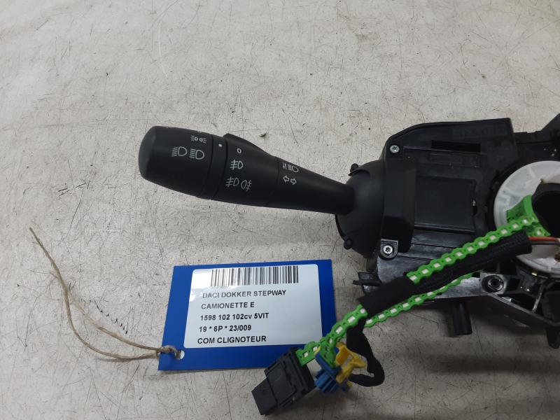 KNIPPERLICHTSCHAKELAAR Dacia DOKKER 3/12+