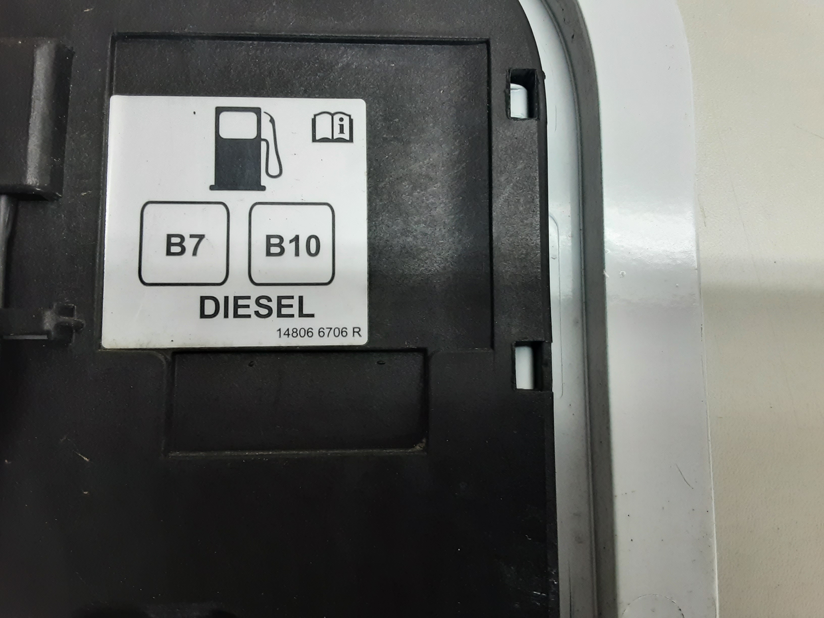 TANK KLEP Renault MASTER 8/19+