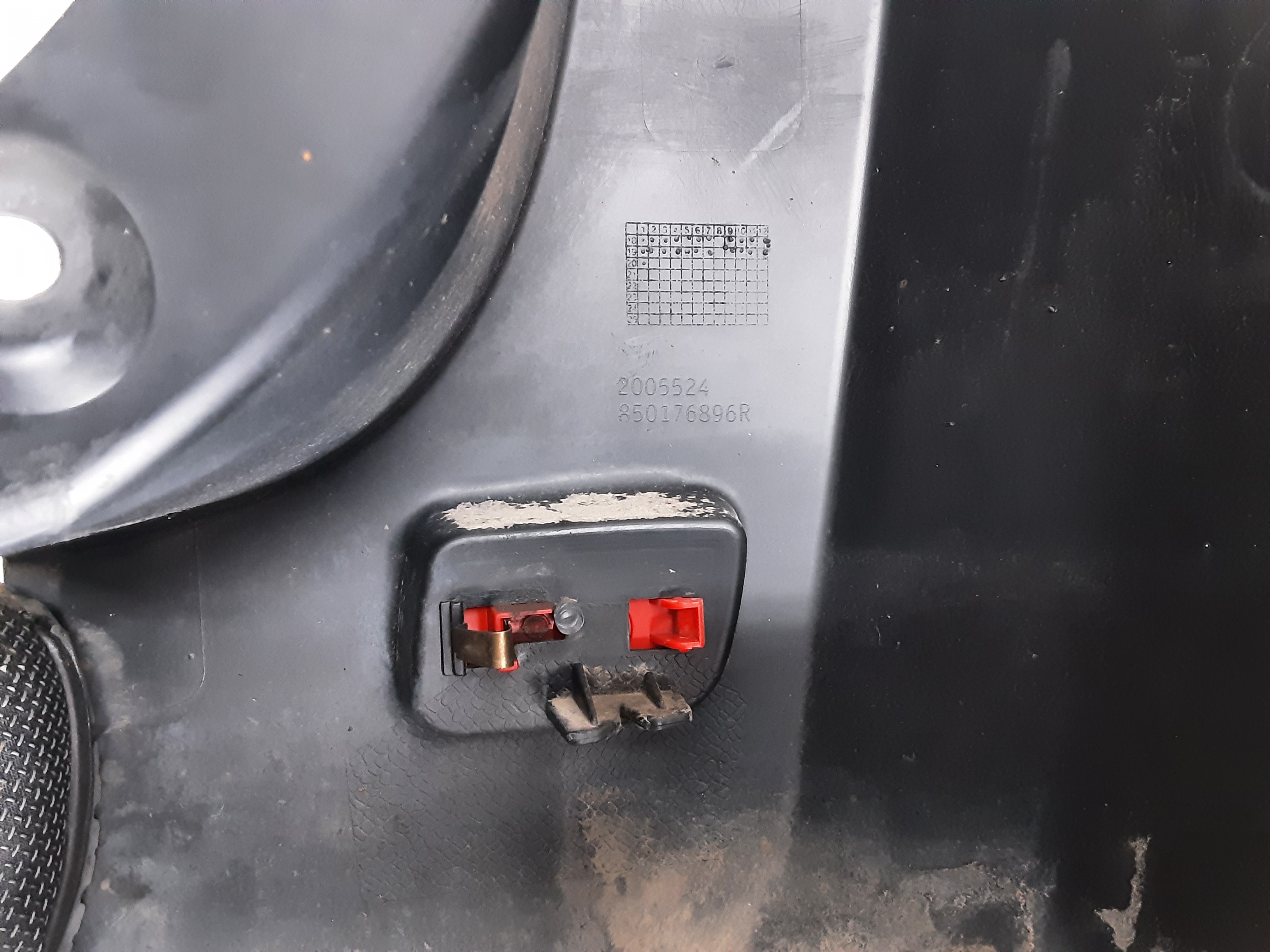 HOEKSTUK BUMPER ACHTER LINKS Renault Master