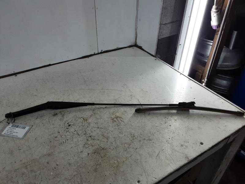RUITENWISSERARM LINKS VOOR Ford FOCUS (3) 08 - 02/11