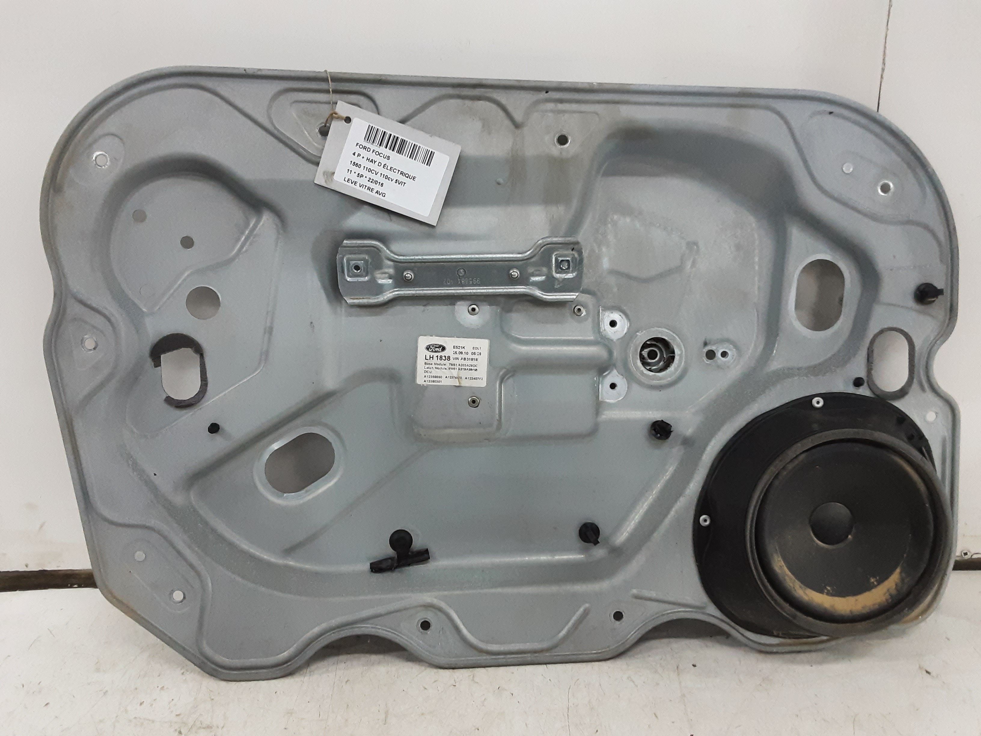 LEVE-VITRE DE PORTE AVANT GAUCHE Ford FOCUS (3) 08 - 02/11