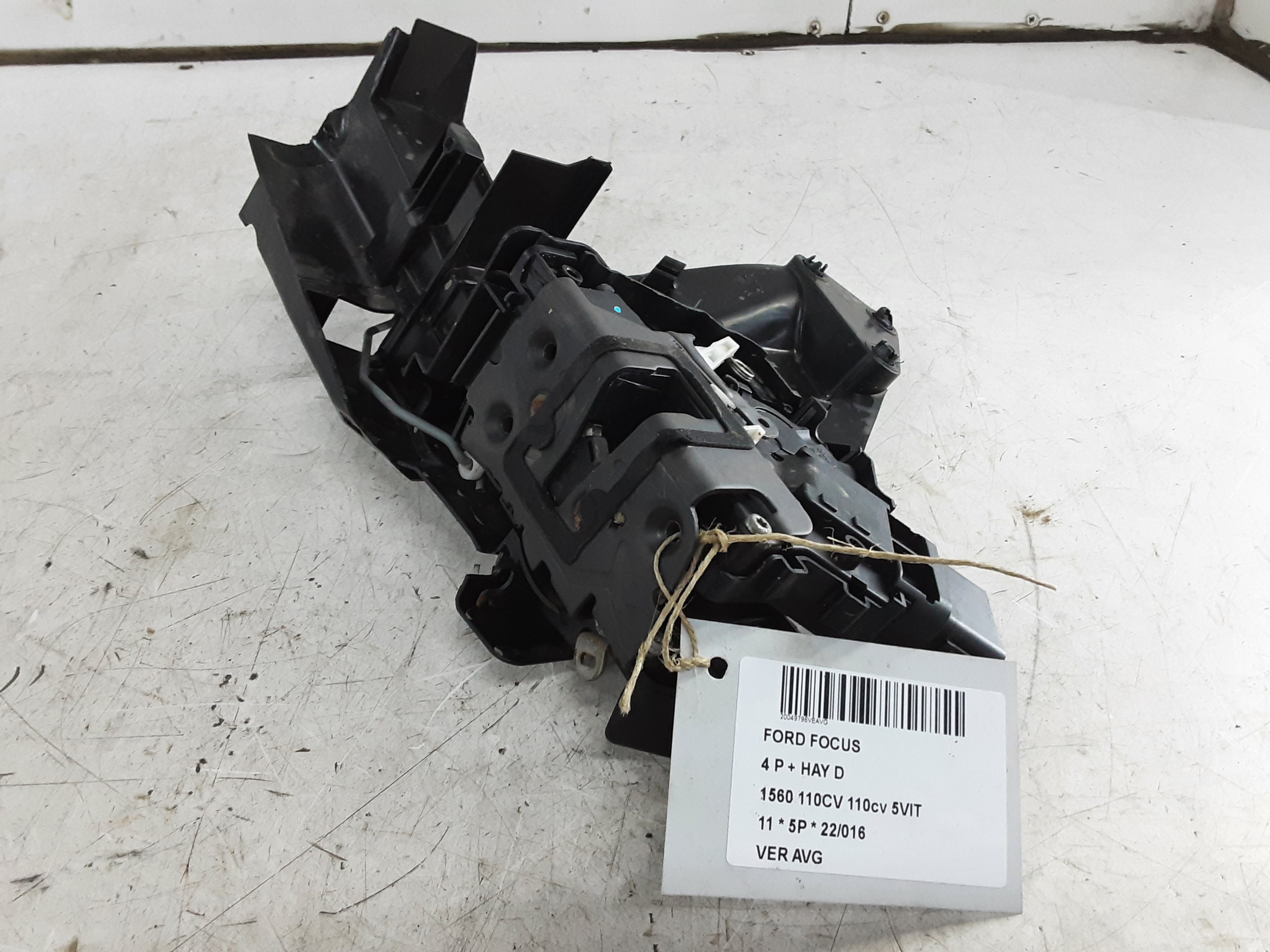 VERROUILLAGE DE PORTE AVANT GAUCHE Ford FOCUS (3) 08 - 02/11