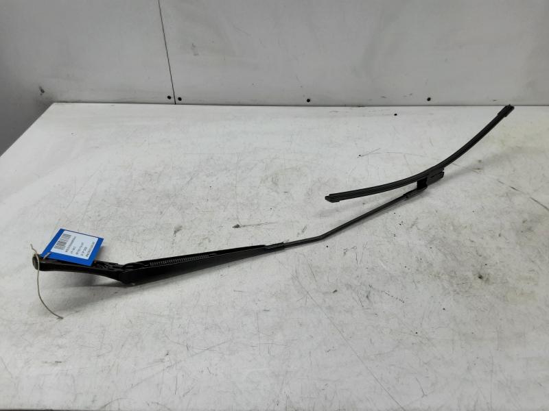 SCHEIBENWISCHERARM RECHTS HINTEN Skoda OCTAVIA (NX) 6/20+