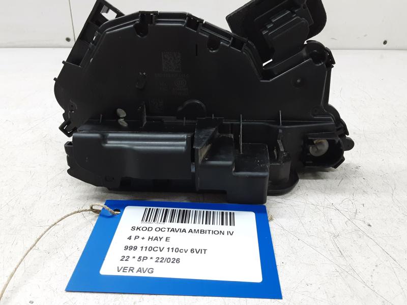 VERGRENDELING VOOR LINKS Skoda OCTAVIA (NX) 6/20+
