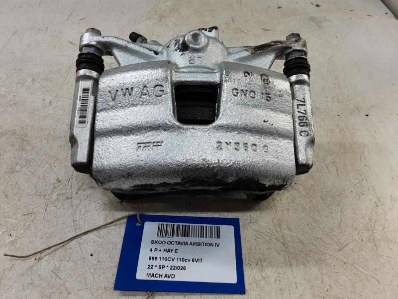 REMKLAUW VOOR RECHTS Skoda OCTAVIA (NX) 6/20+