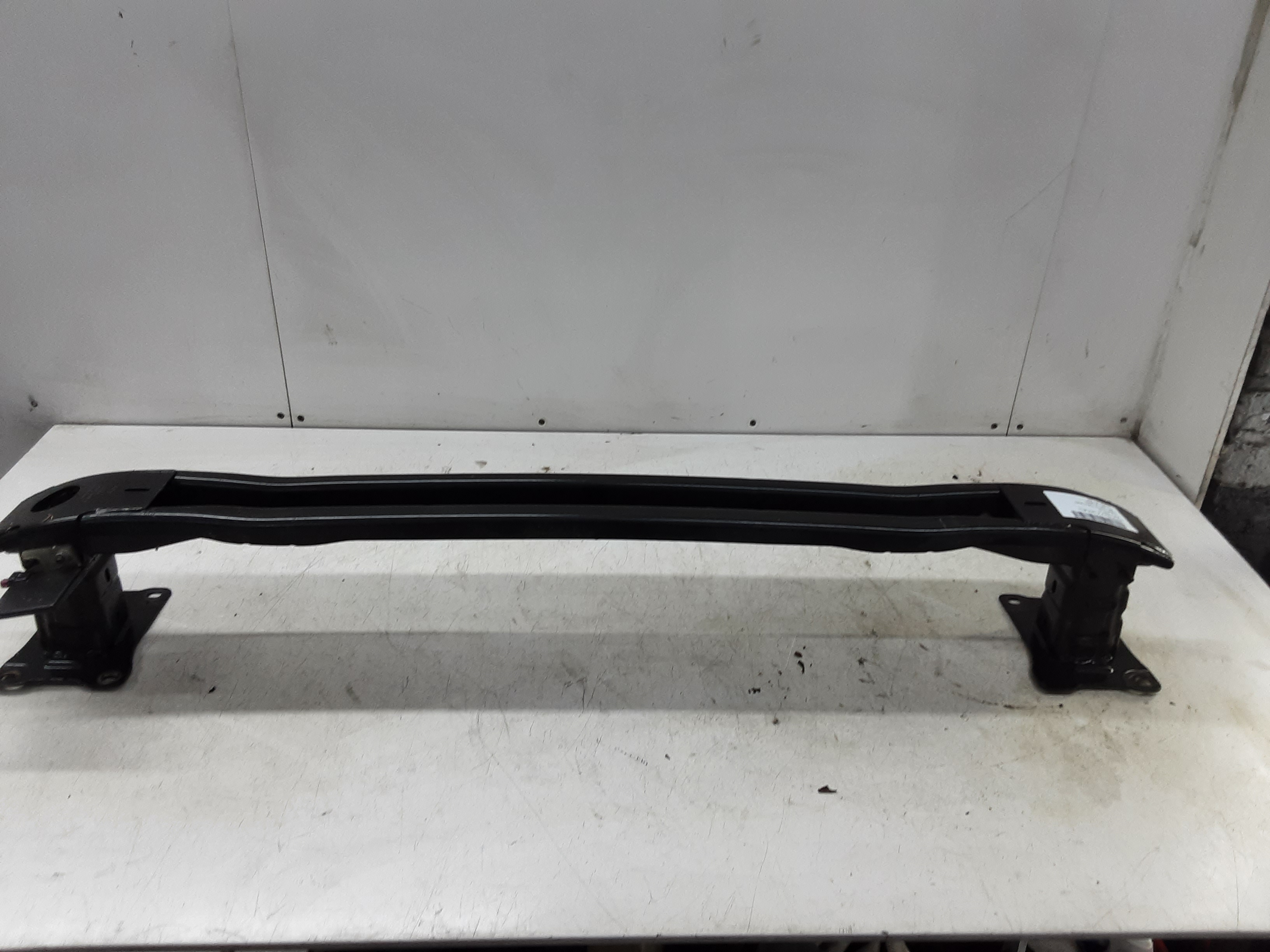 BUMPERBALK ACHTER Vw GOLF VIII 2/20+