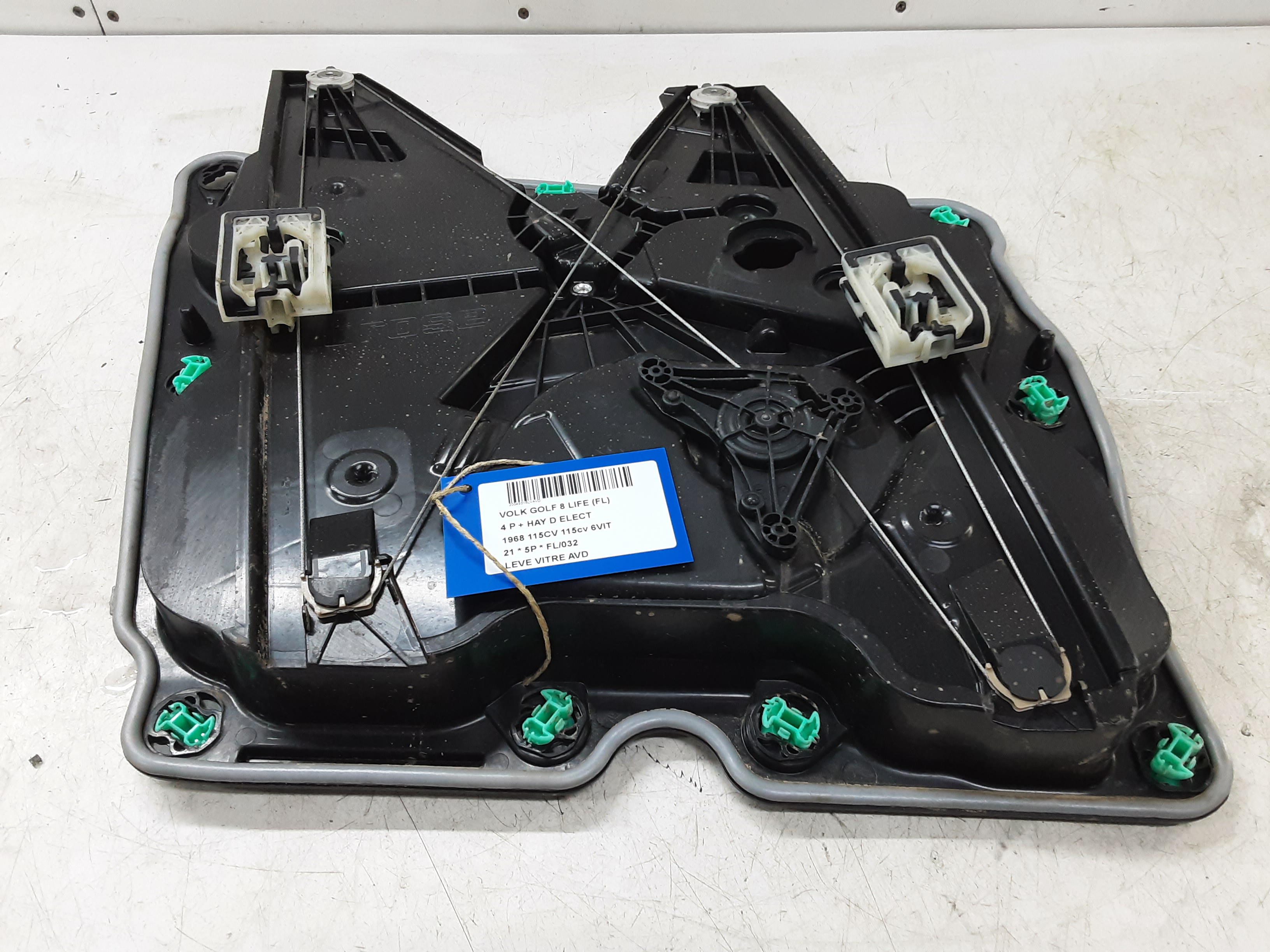 LEVE-VITRE DE PORTE AVANT DROITE Vw GOLF VIII 2/20+