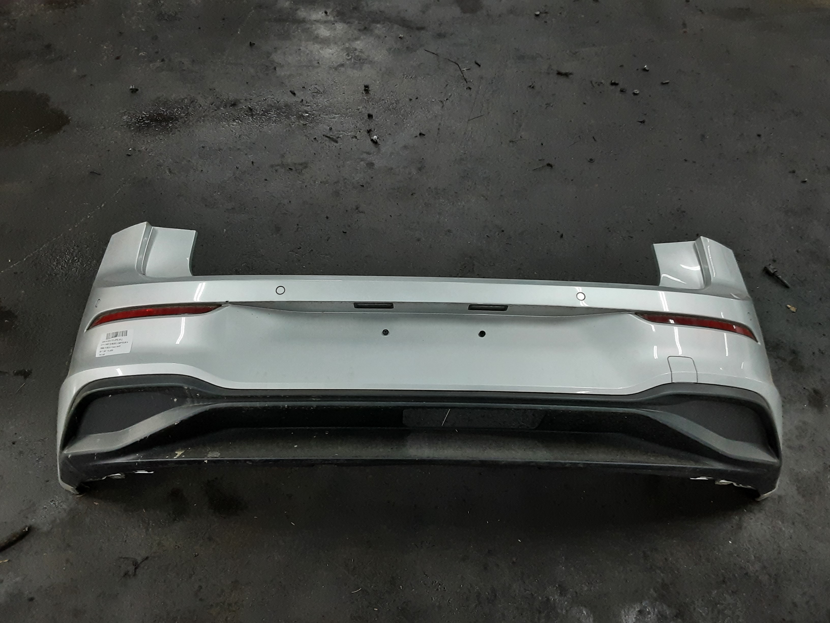 ACHTERBUMPER Vw GOLF VIII 2/20+