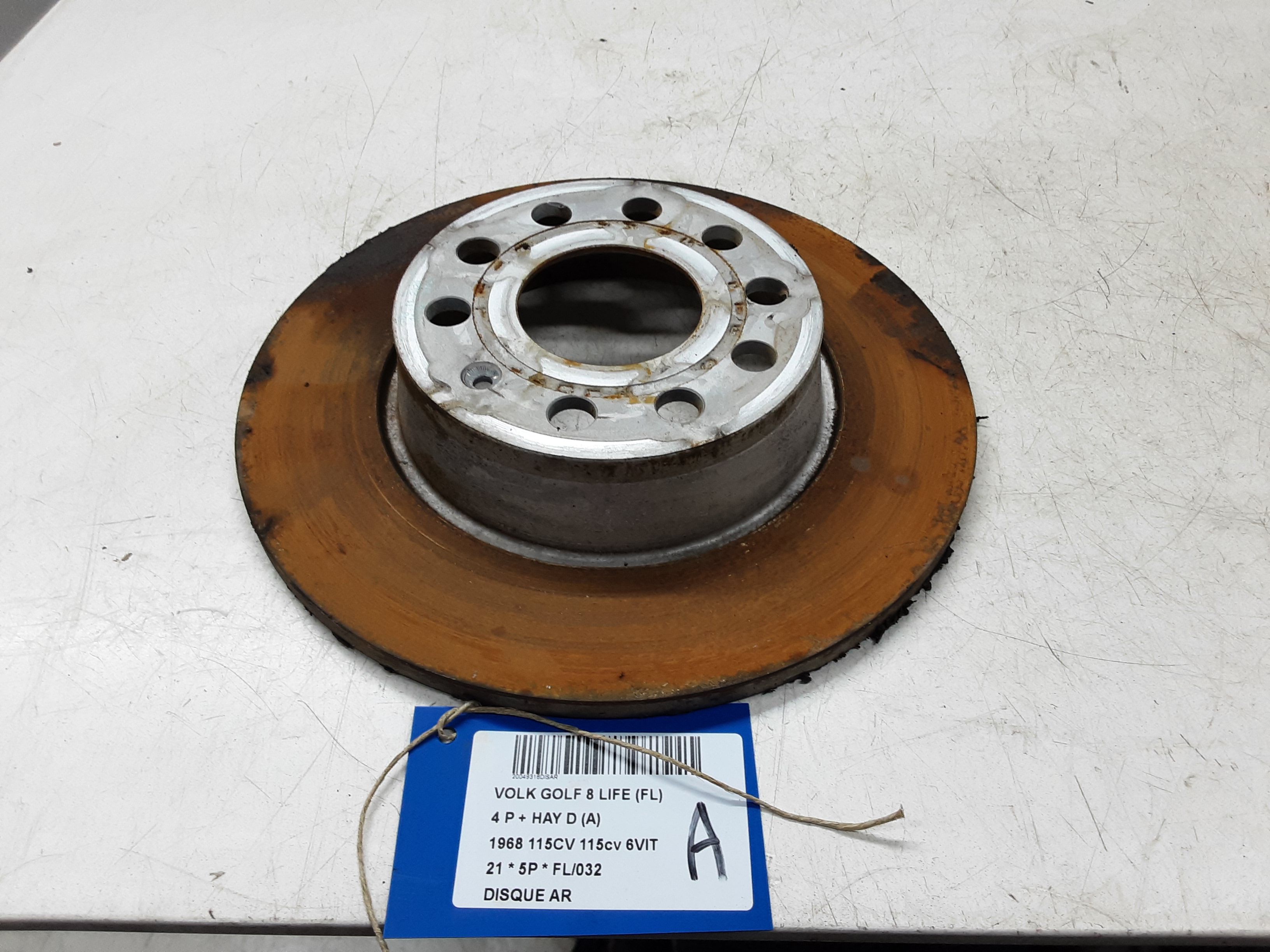 REMSCHIJF ACHTER Vw GOLF VIII 2/20+