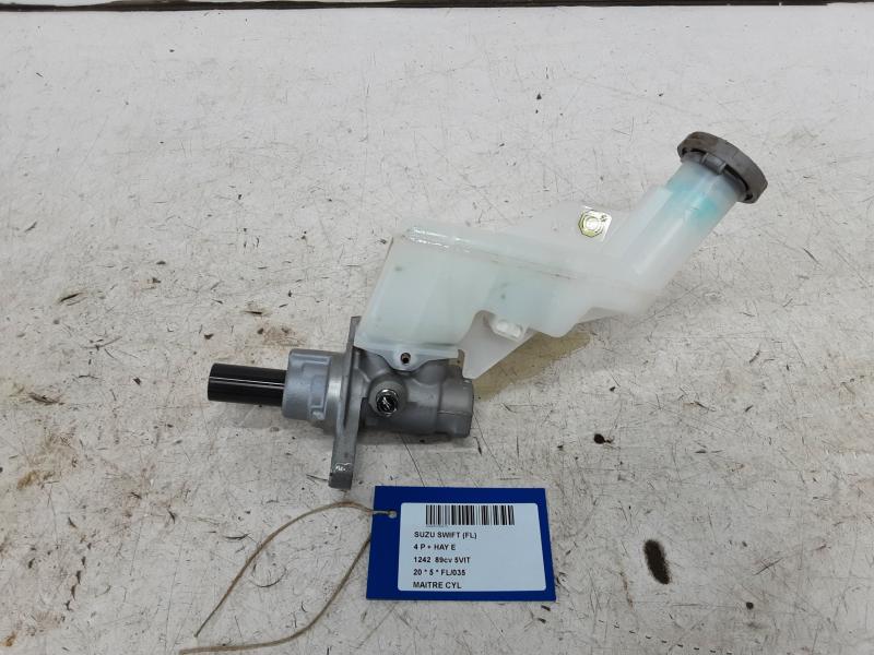 HOOFDREMCILINDER Suzuki SWIFT 4/17+