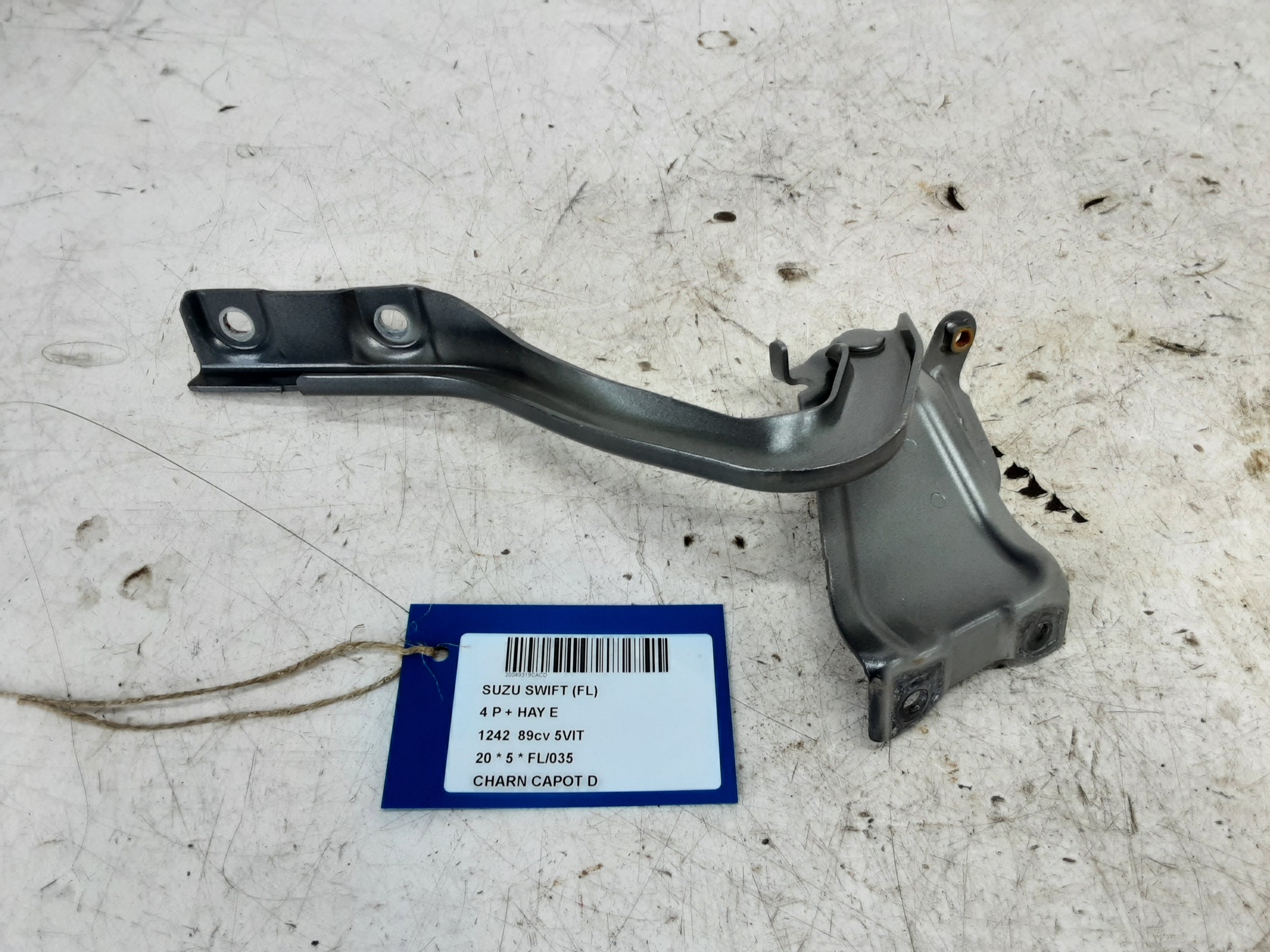 SCHARNIER MOTORKAP RECHTS Suzuki SWIFT 4/17+