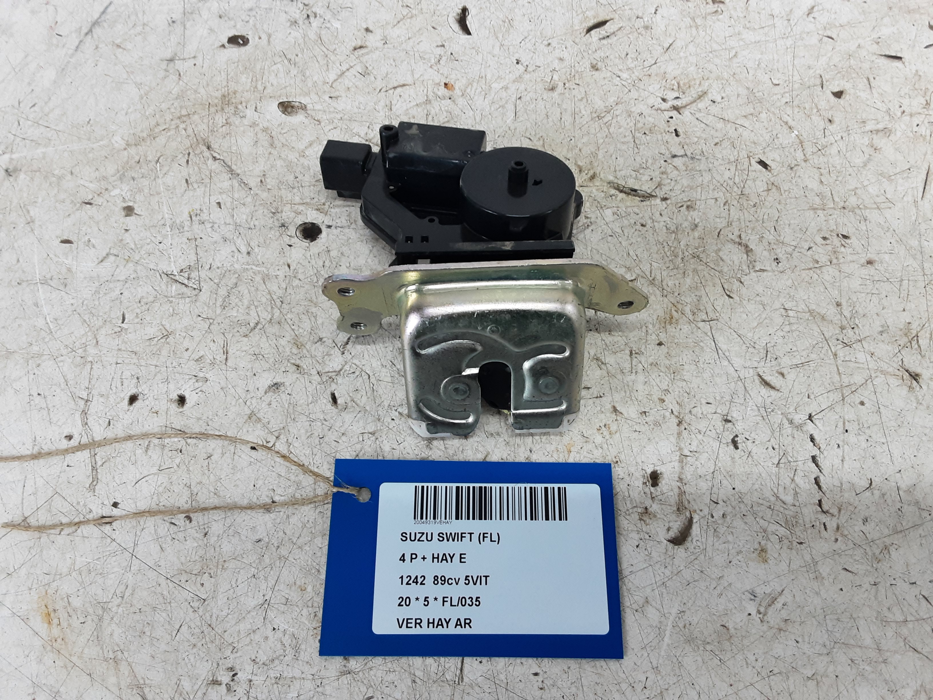 CENTRALE VERGRENDELING ACHTERKLEP Suzuki SWIFT 4/17+