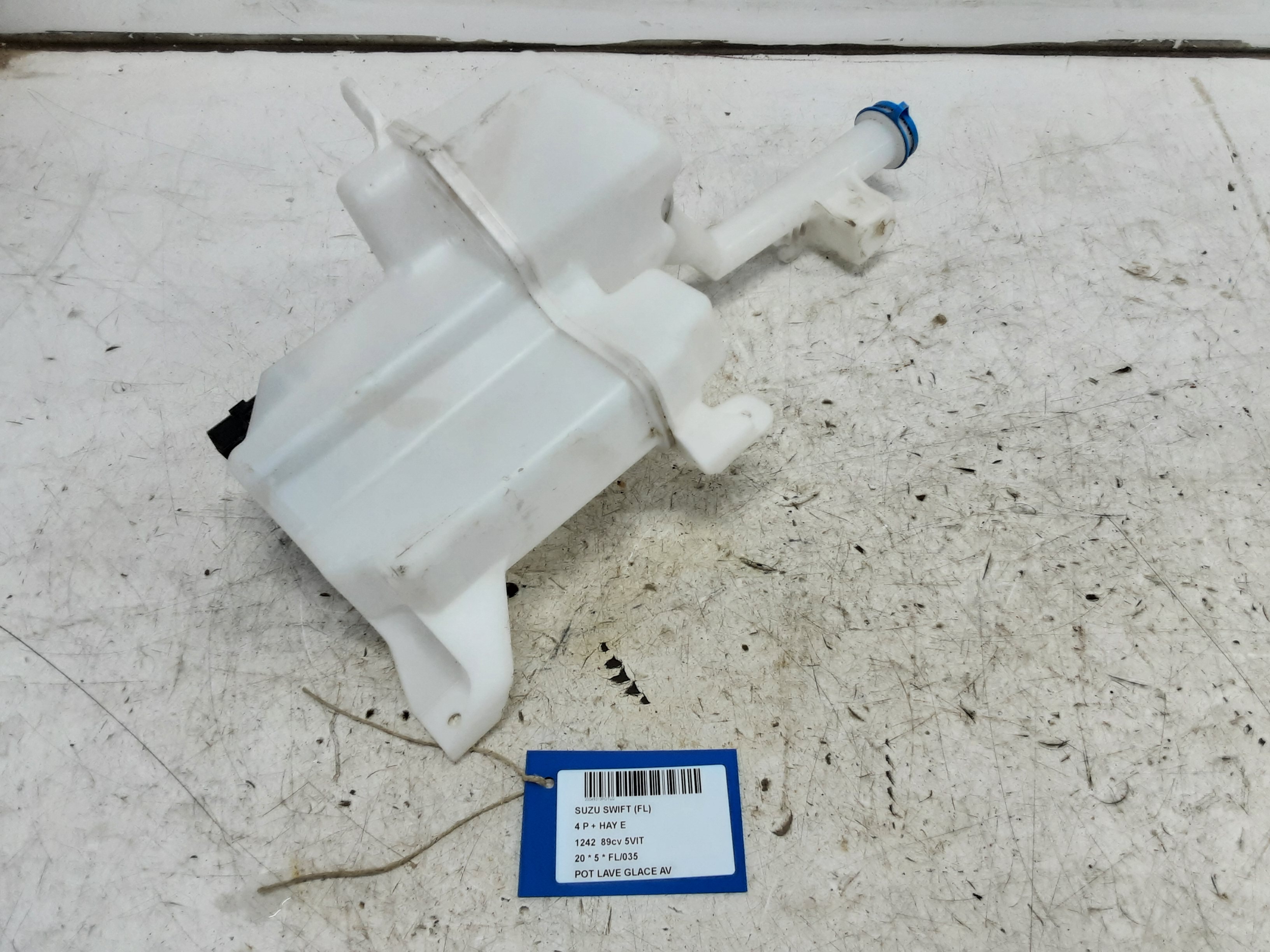 RUITENWASRESERVOIR VOOR Suzuki SWIFT 4/17+