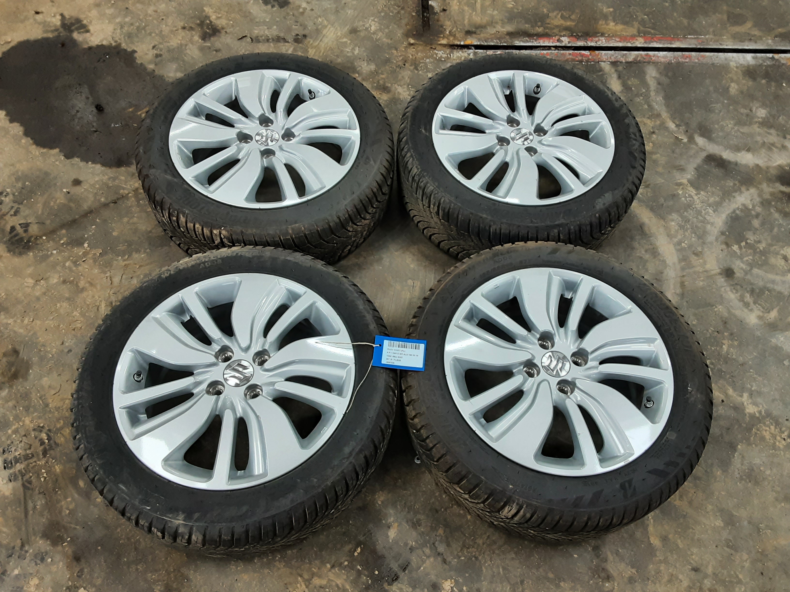 RIM Suzuki SWIFT 4/17+