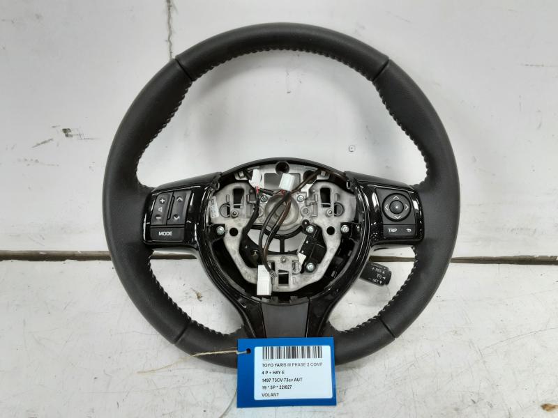LENKRAD Toyota YARIS (5) 9/14 - 2/20