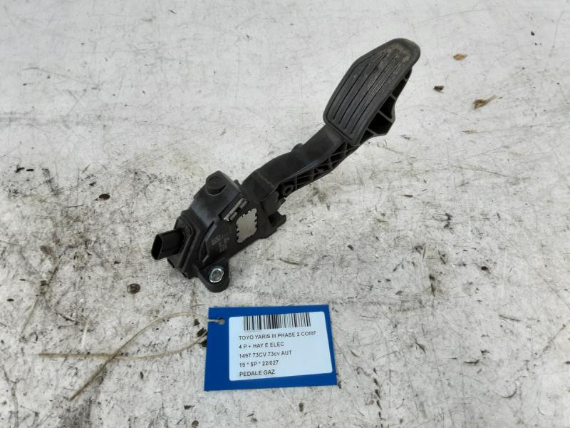 GASPEDAL Toyota YARIS (5) 9/14 - 2/20