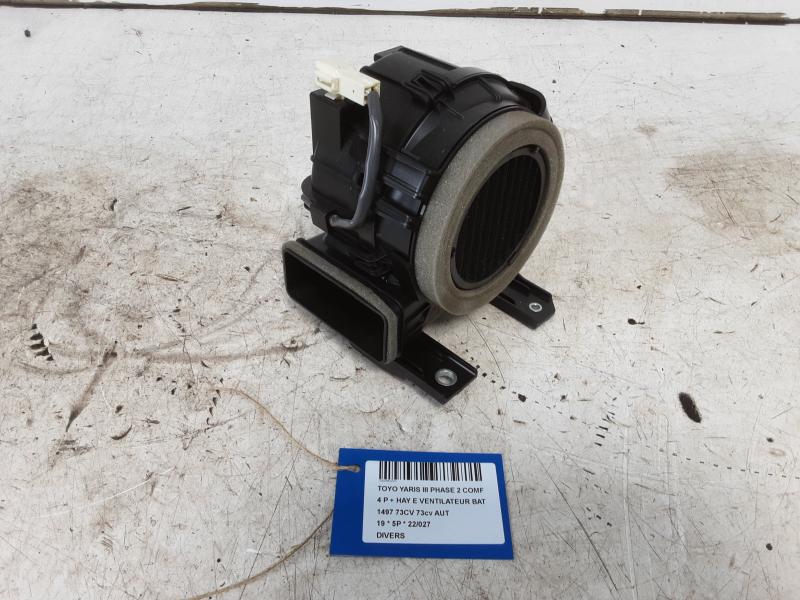 DIVERS Toyota YARIS (5) 9/14 - 2/20