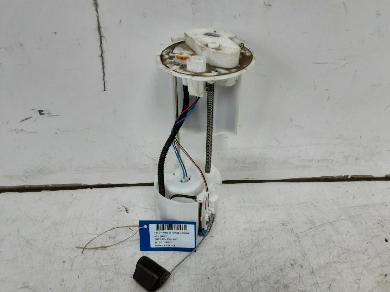 BENZINPUMPE Toyota YARIS (5) 9/14 - 2/20