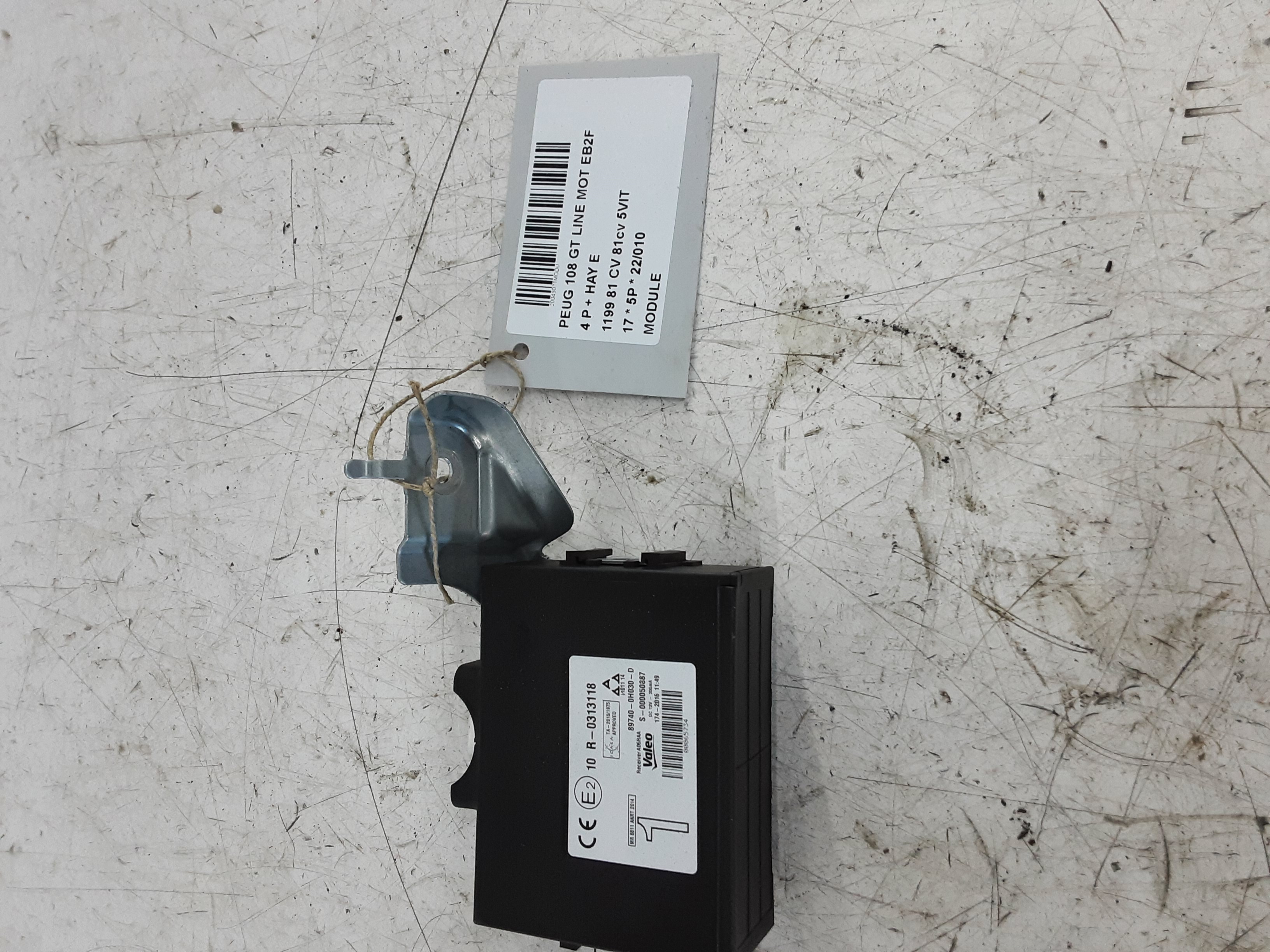 MODULE Peugeot 108 5/14+