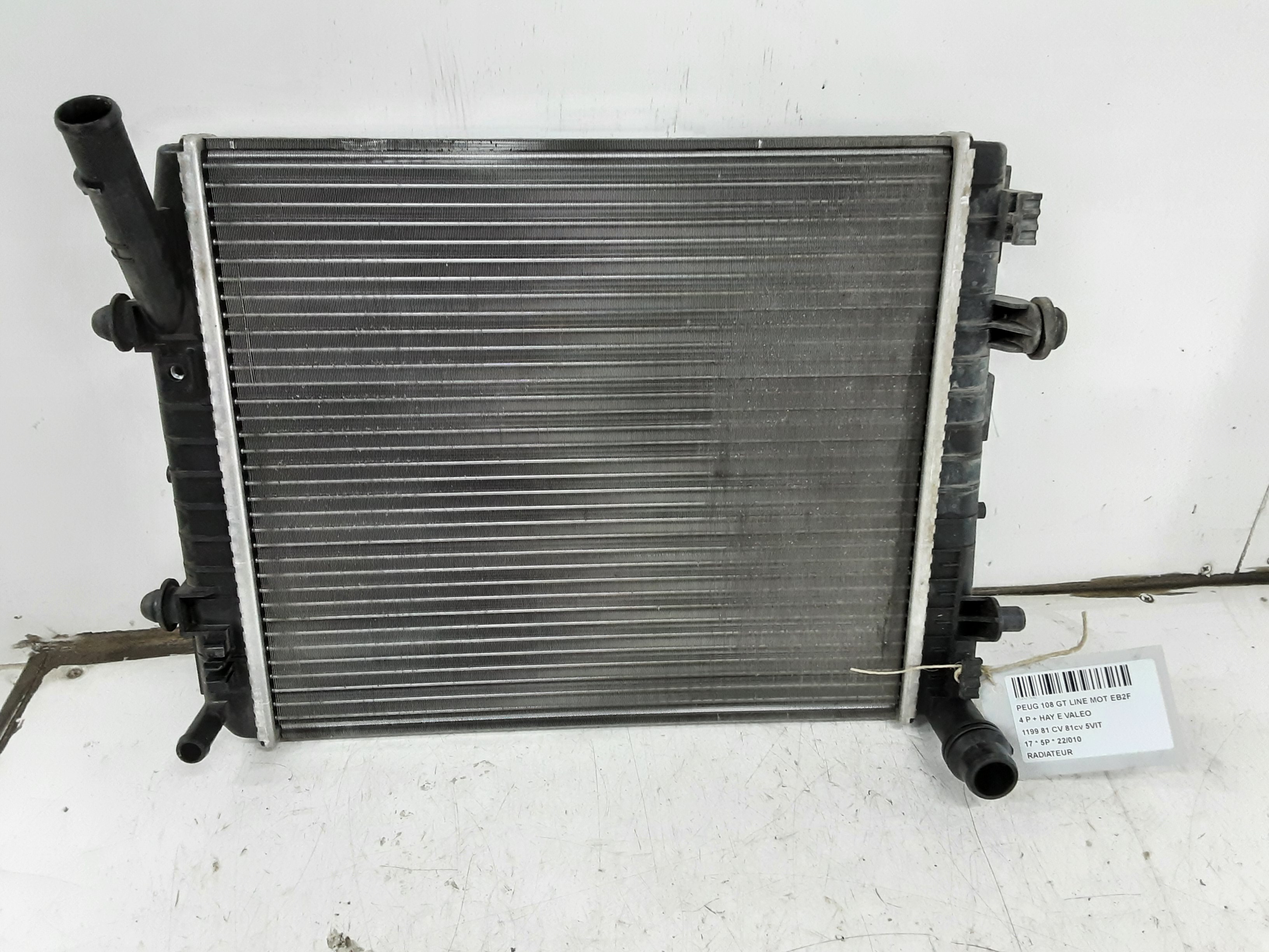 RADIATOR Peugeot 108 5/14+