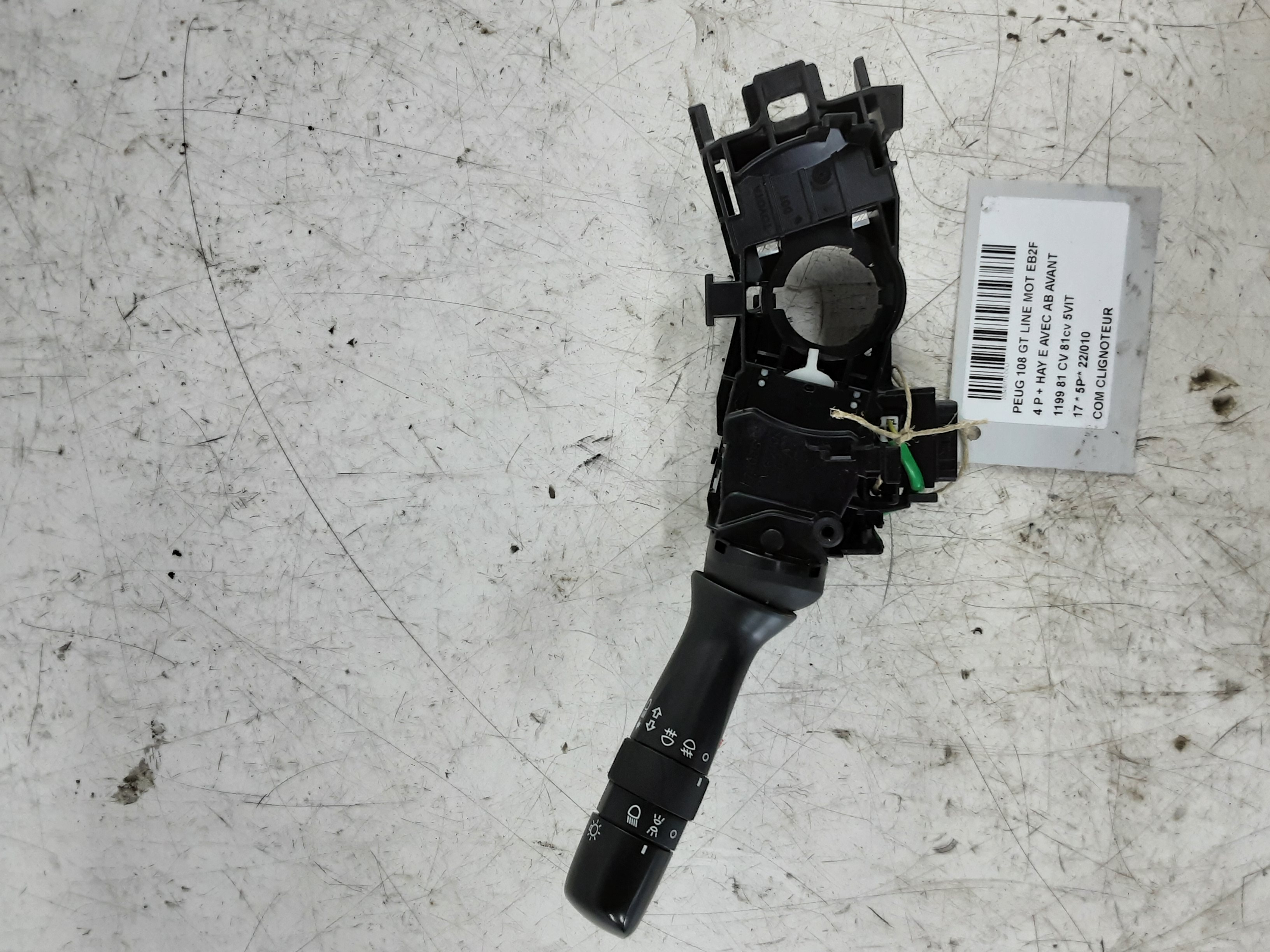 KNIPPERLICHTSCHAKELAAR Peugeot 108 5/14+