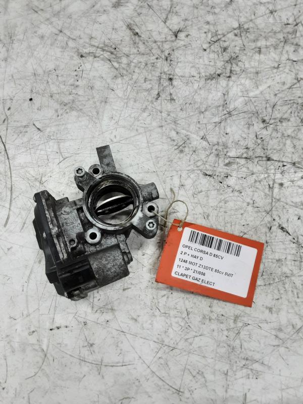 GASKLEP ELEKTRISCH Opel CORSA D 01/11 - 15