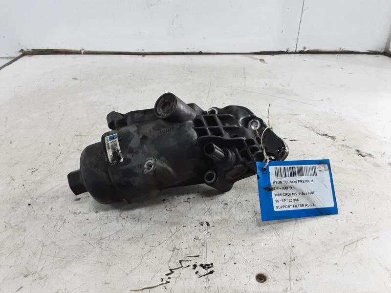 SUPPORT-FILTRE A HUILE Hyundai TUCSON (2) 09/15 - 09/18
