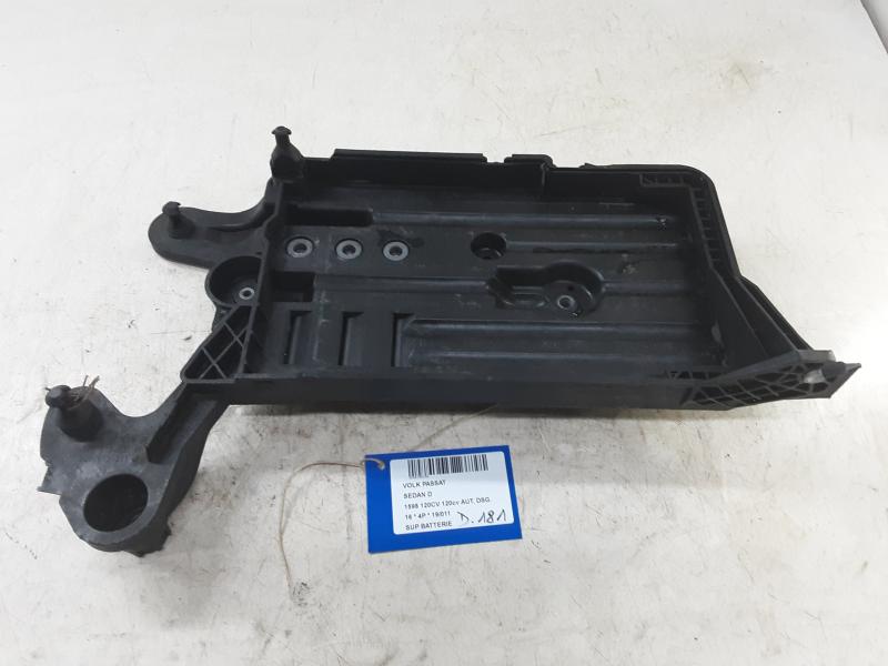 ACCU STEUN Vw PASSAT 11/14 - 19