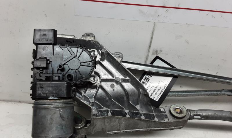 SCHEIBENWISCHERMOTOR VORNE Ford FIESTA 11/08 - 13