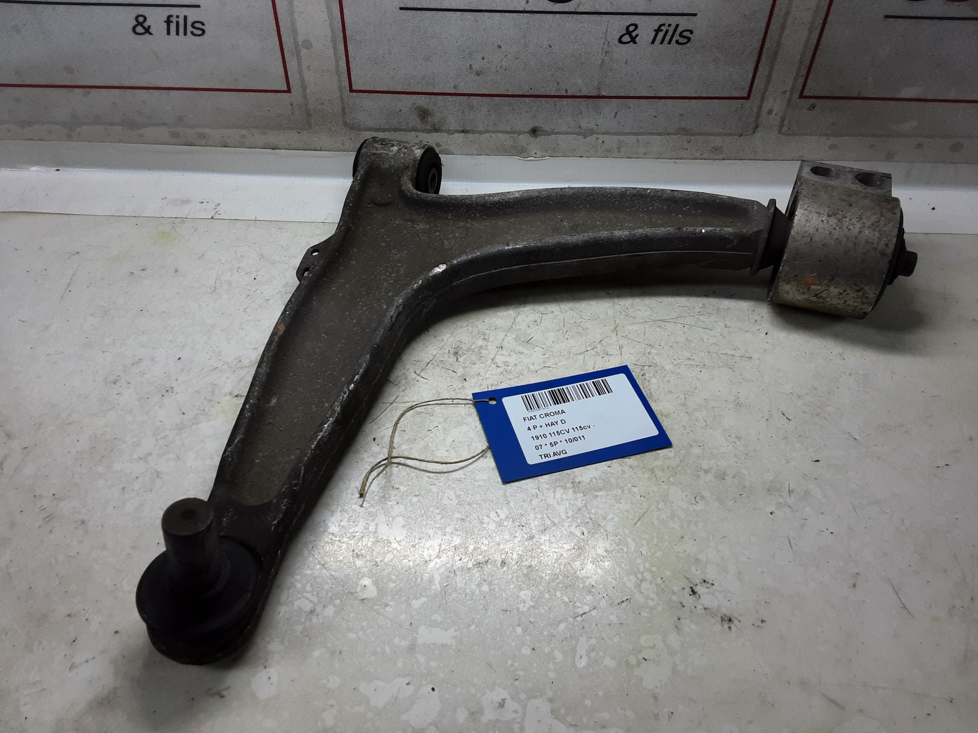 DRAAGARM VOOR LINKS Fiat CROMA 05 - 07