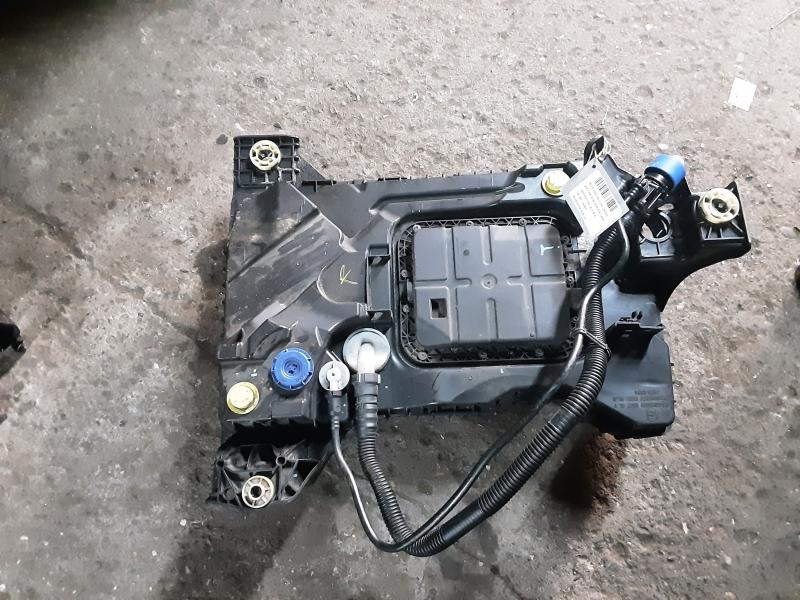 ADBLUE TANK Peugeot 3008 (2) 10/16 - 10/20