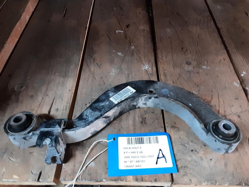 DRAAGARM ACHTER RECHTS Vw GOLF V 11/03 - 08