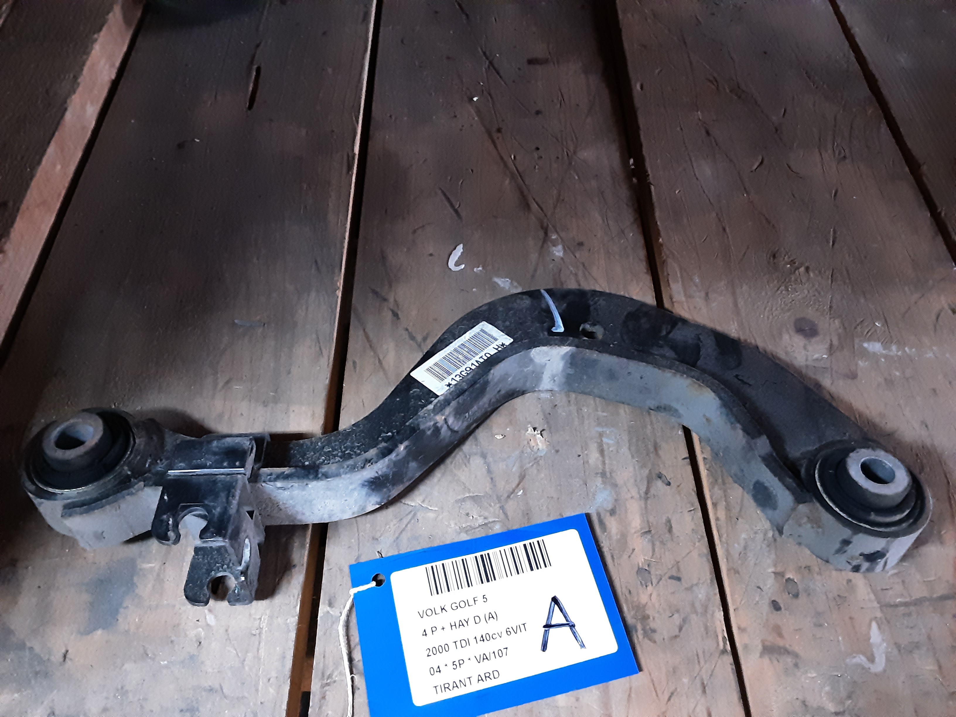 TIRANT ARRIERE DROIT Vw GOLF V 11/03 - 08
