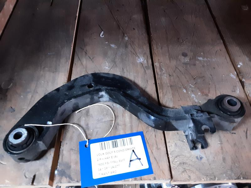DRAAGARM ACHTER RECHTS Vw GOLF V 11/03 - 08