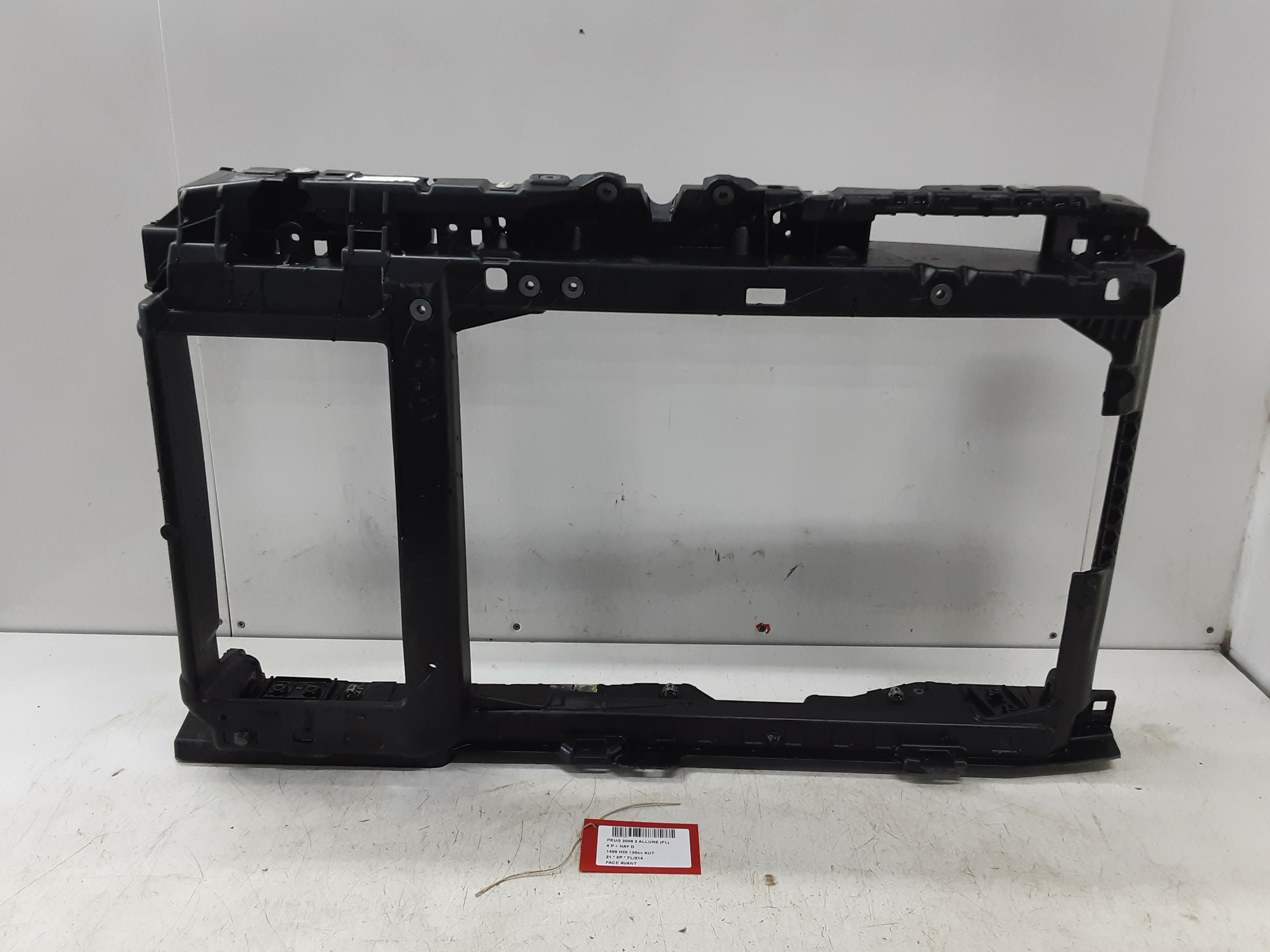 VOORFRONT Peugeot 2008 (2) 8/19+