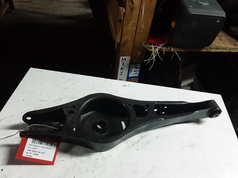 DRAAGARM ACHTER LINKS Vw GOLF V 11/03 - 08