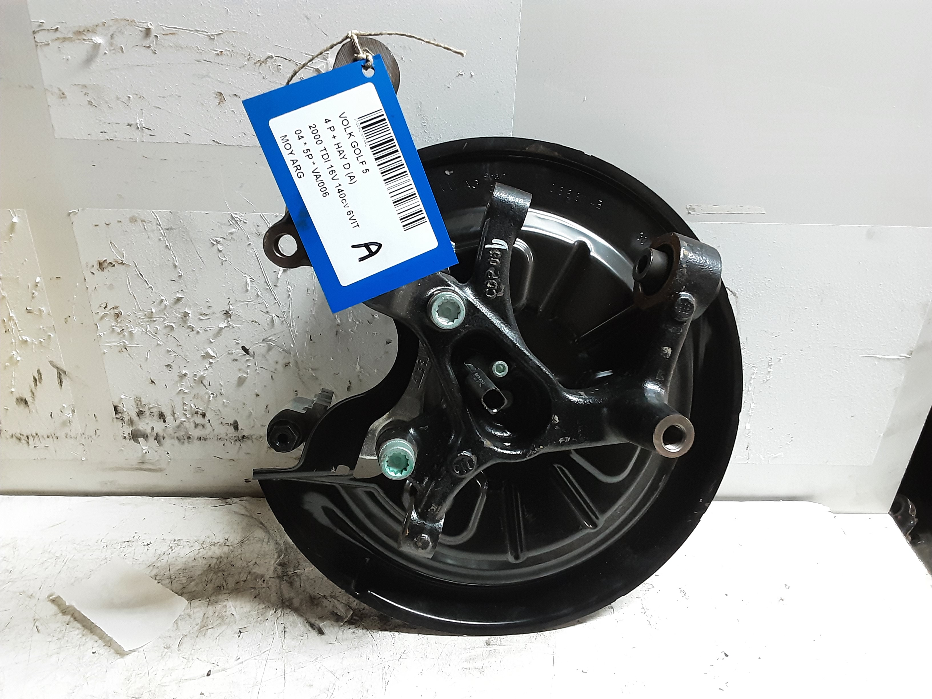 MOYEU ARRIERE GAUCHE Vw GOLF V 11/03 - 08