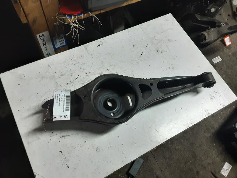 DRAAGARM ACHTER RECHTS Vw GOLF V 11/03 - 08