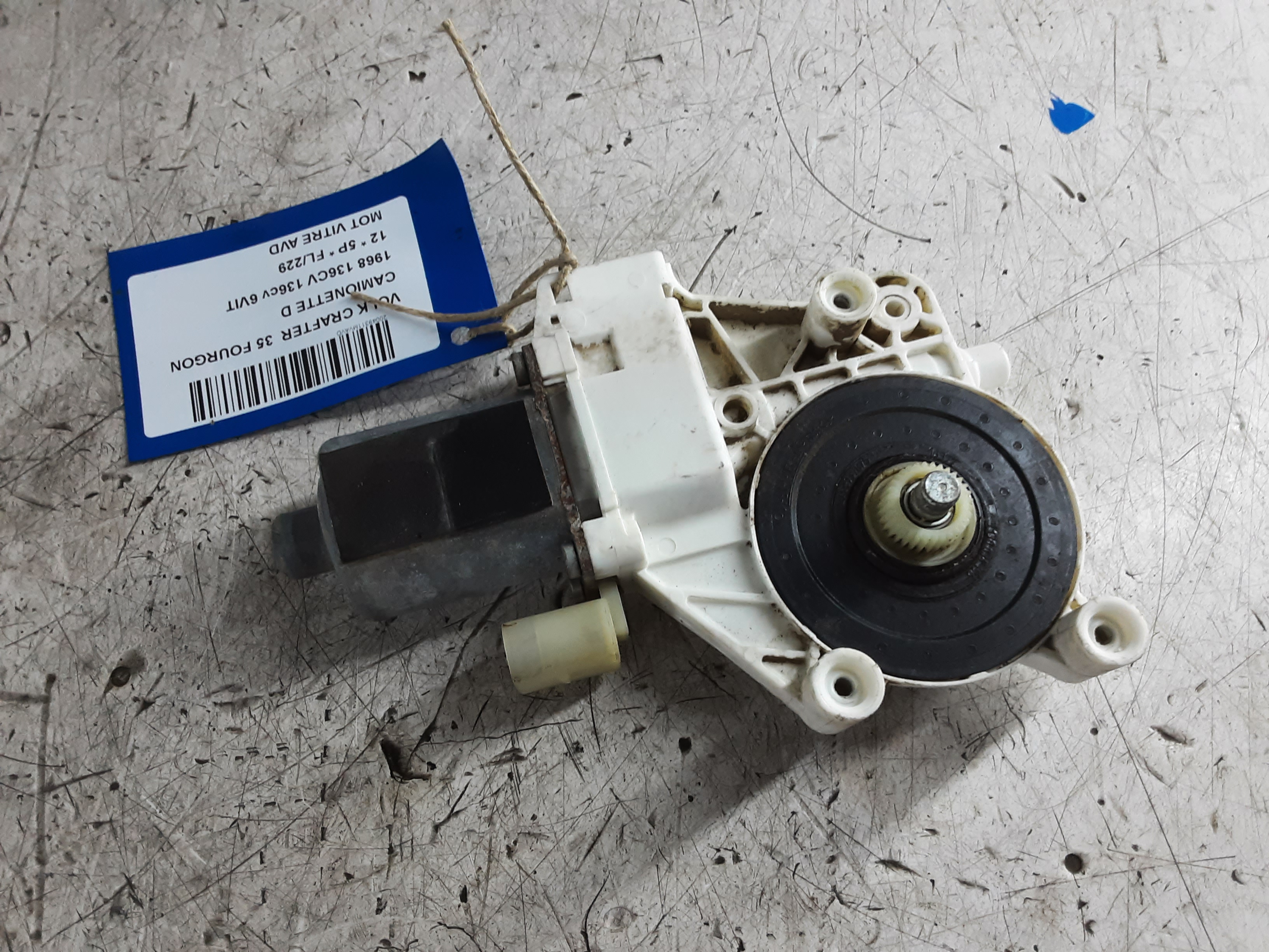 MOTOR RUITMECHANISME VOOR RECHTS Vw CRAFTER 06 - 17