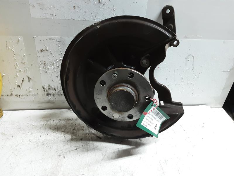 RADNABE HINTEN LINKS Vw GOLF V 11/03 - 08